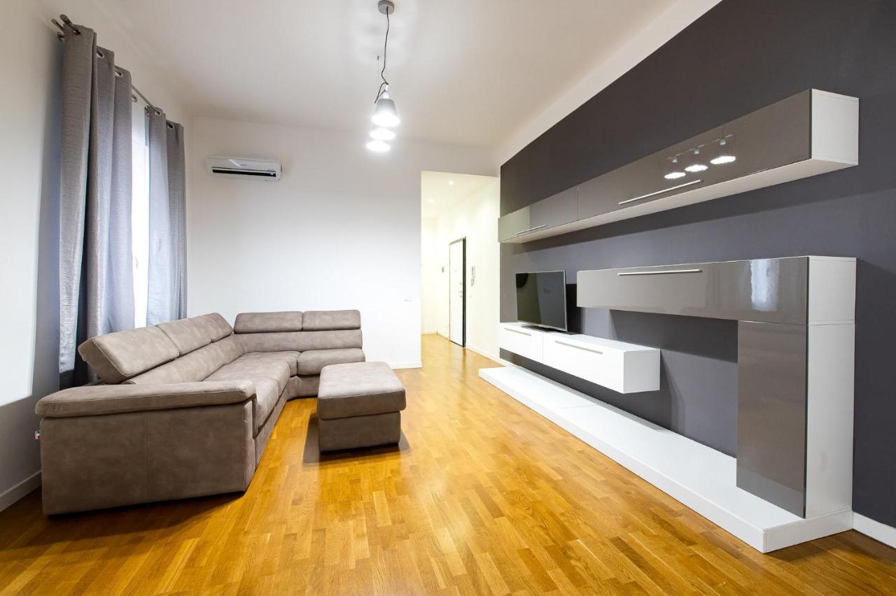 Appartamento Casa di Dada - statua Palermo Esterno foto